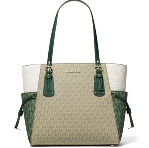 Michael Kors Voyager Tote